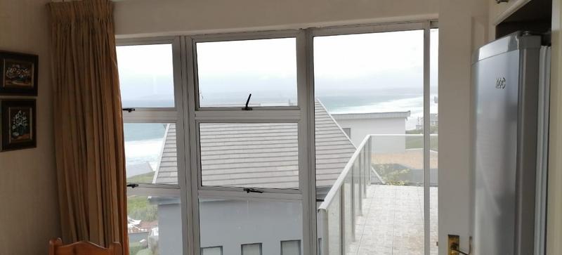 6 Bedroom Property for Sale in Reebok Western Cape